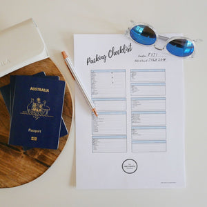 Travel Organisation Tips + FREE editable travel checklist!